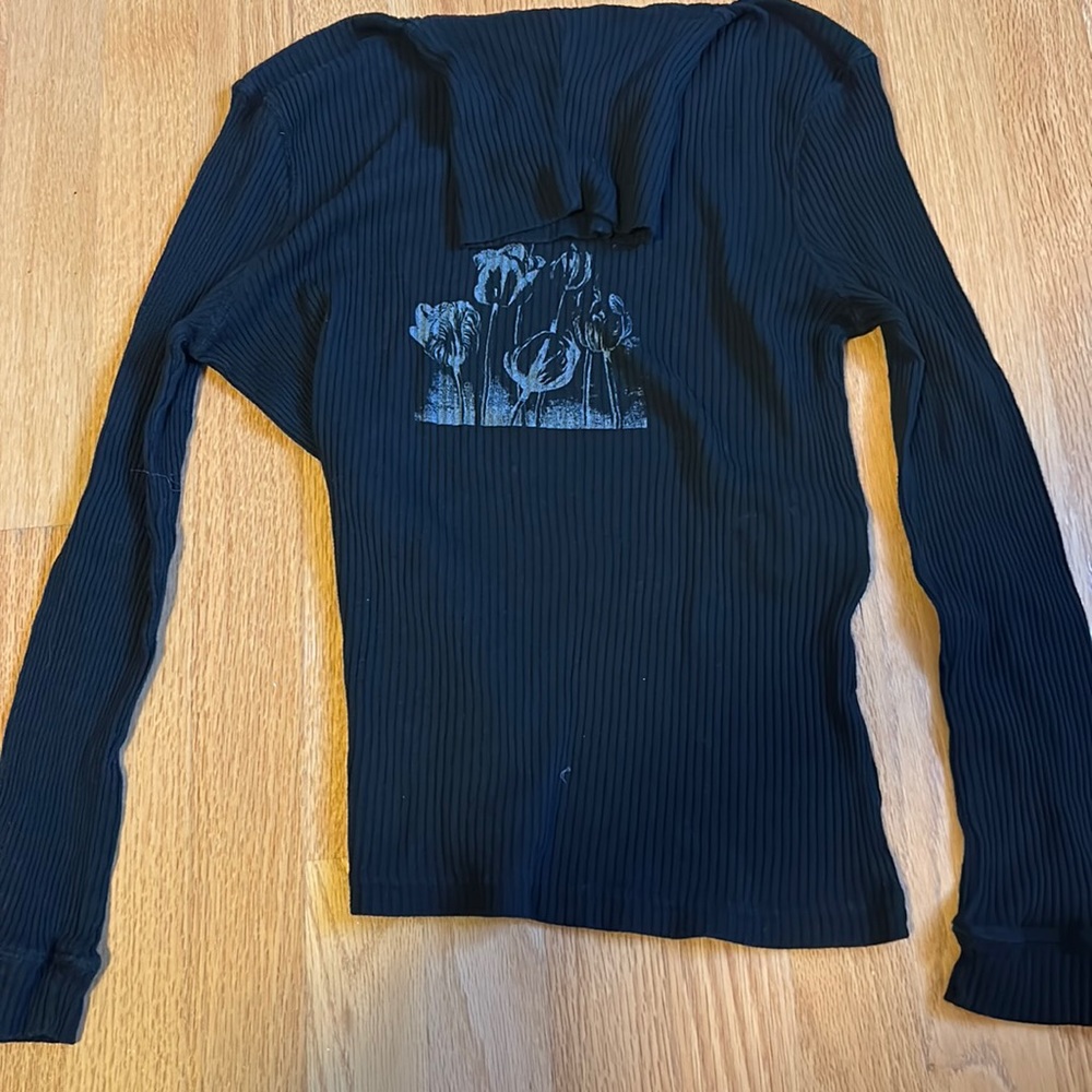 Black rubbed turtleneck